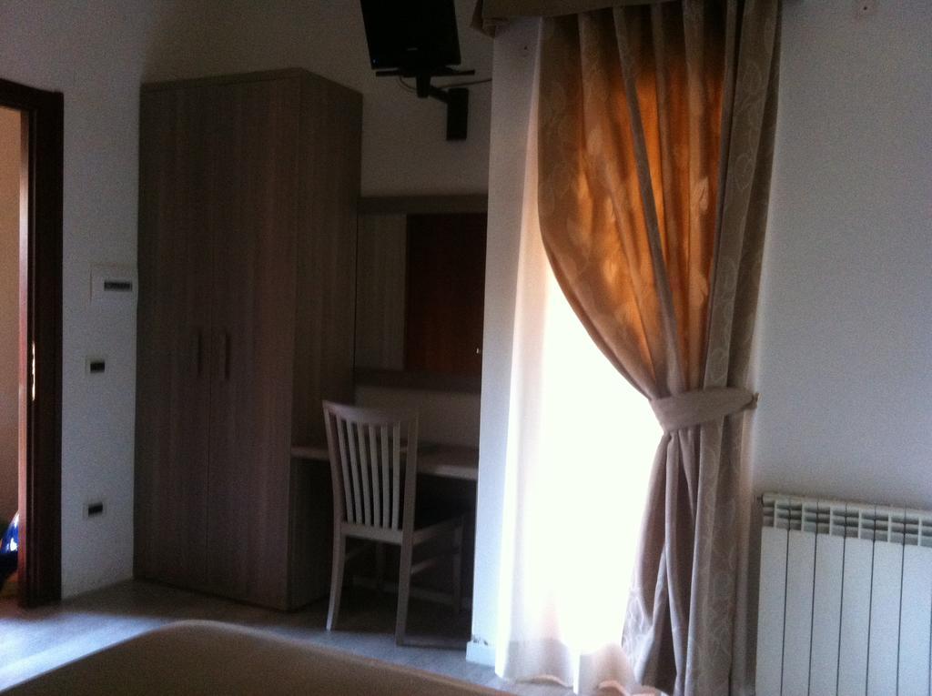 Hotel Il Castelletto โรม ภายนอก รูปภาพ